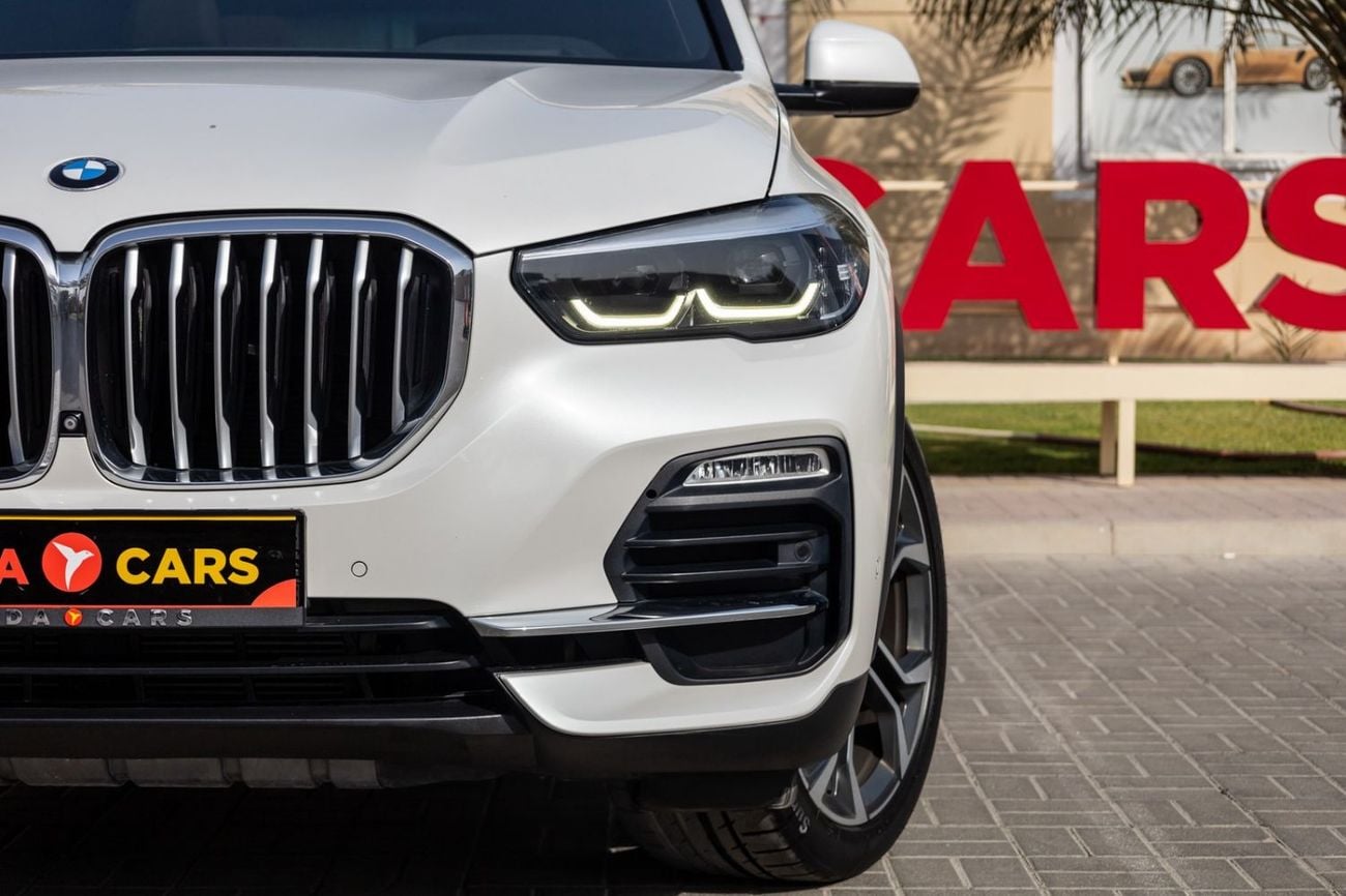 BMW X5 40i Luxury 3.0L BMW X5 xDrive40i 2020 GCC | Warranty