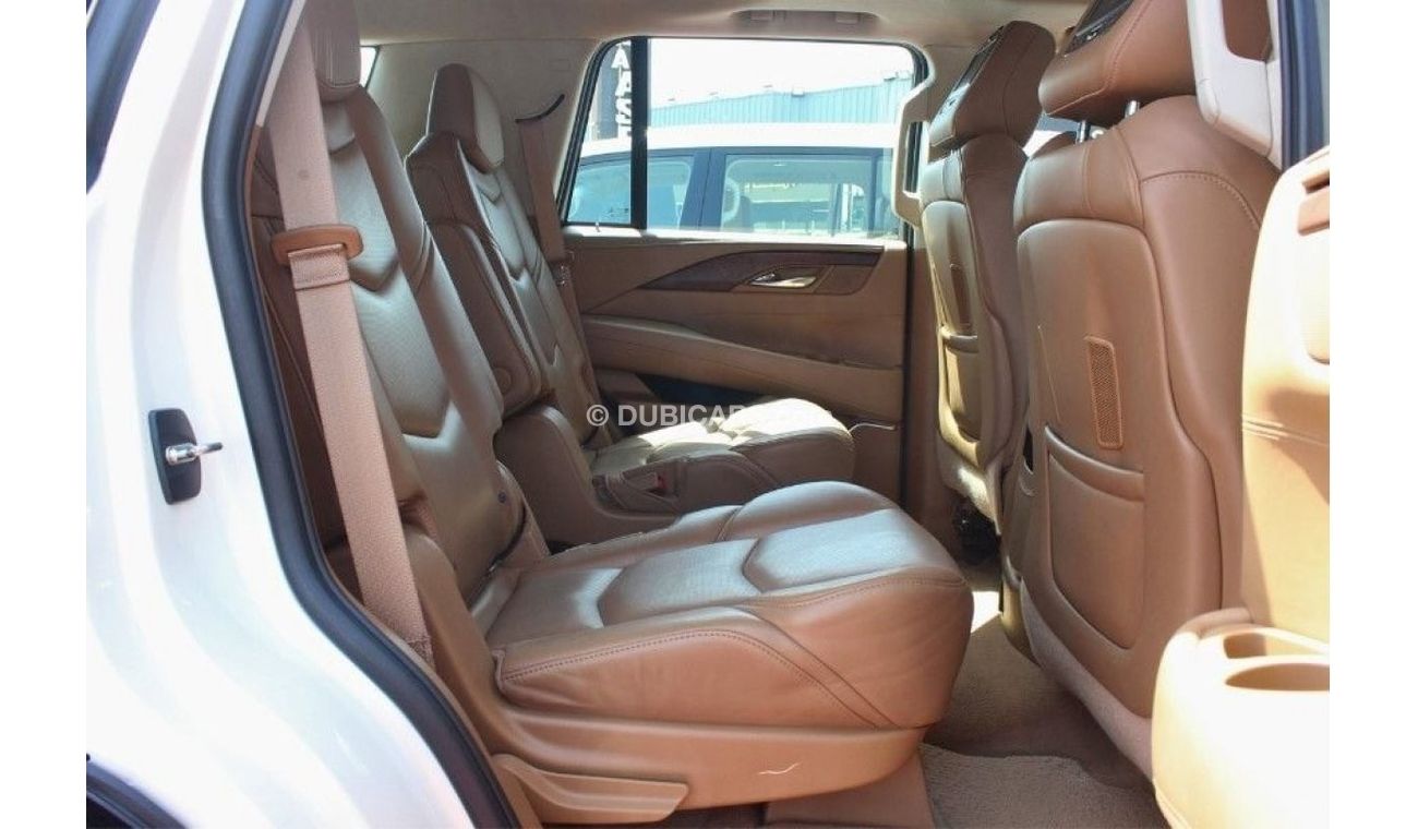 كاديلاك إسكالاد بلاتينوم