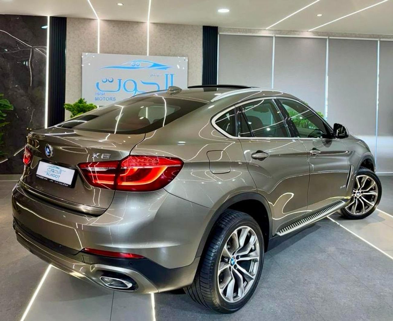 بي أم دبليو X6 35i Executive 3.0L BEST BMW X6 || TOP RANGE || WELL MAINTAINED I| FREE ACCIDENTS |I GCC