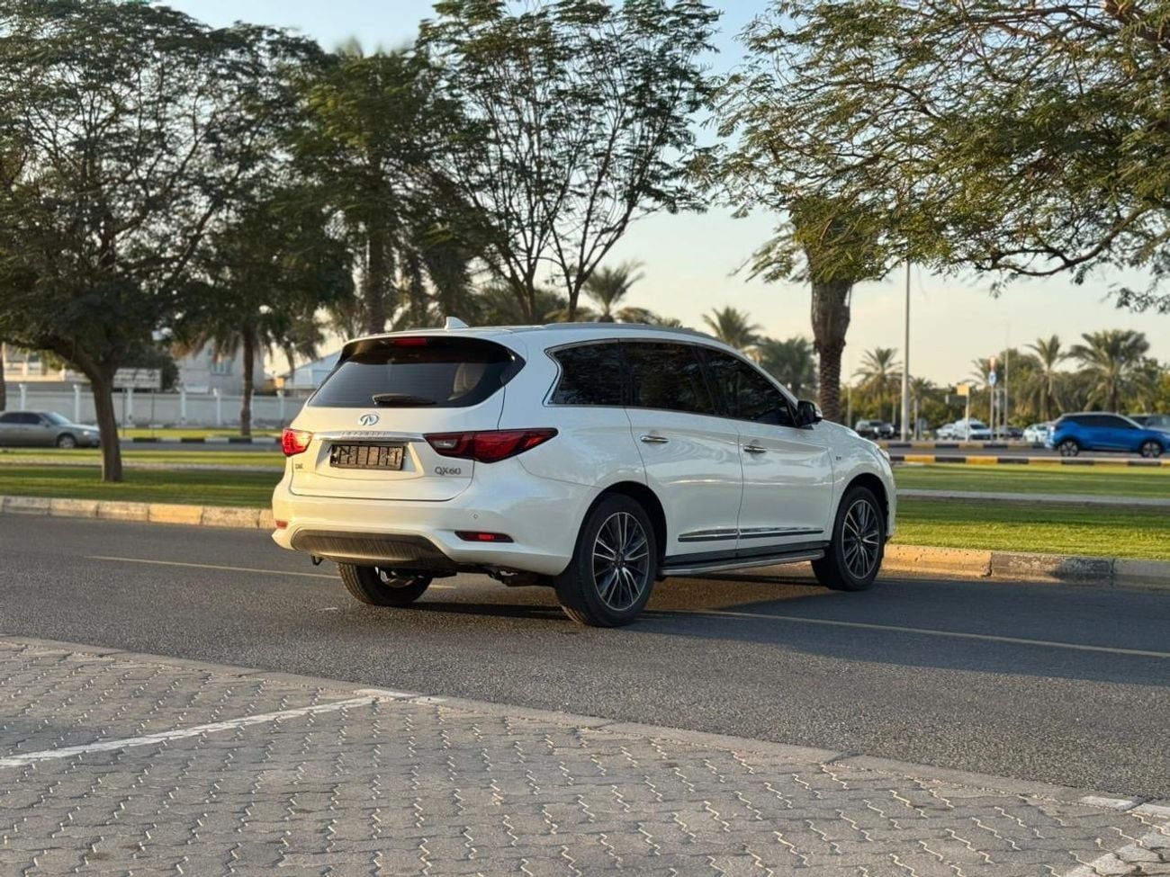 Infiniti QX60 Premium 3.5L
