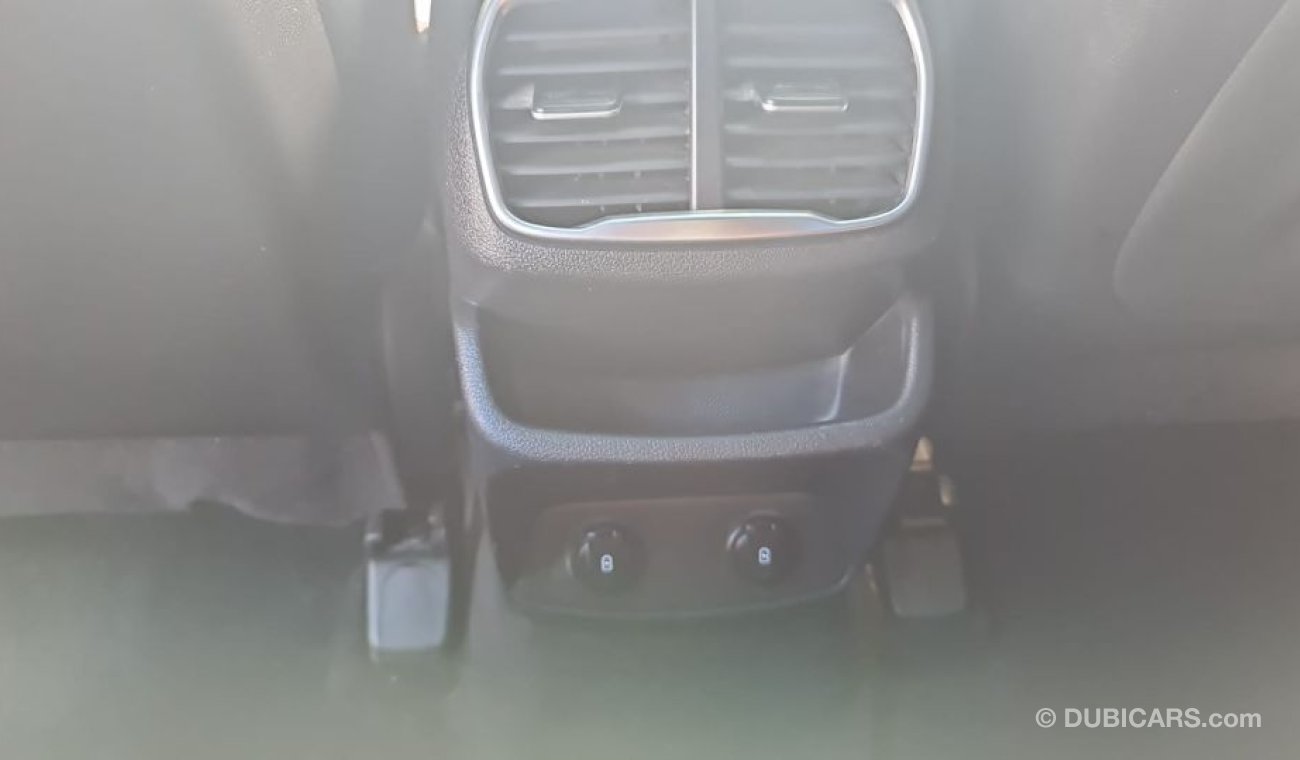هيونداي سانتا في السيارة بحالة جيدة 2020 2.4L 4WD كاملة التكوين