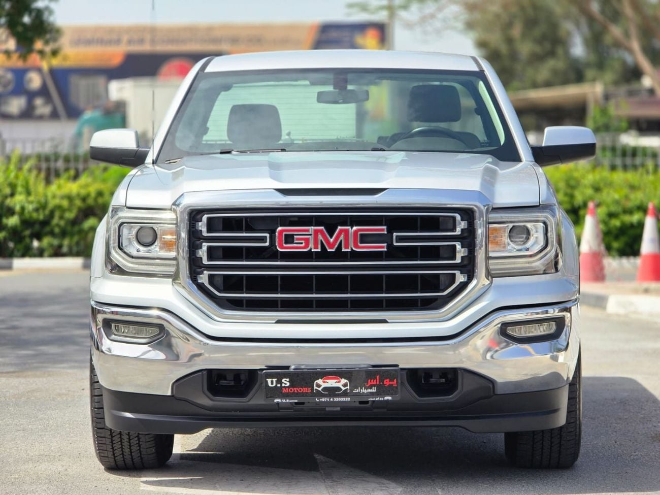 GMC Sierra 1500 SLE 5.3L Single Cab Utility 1500 SLE 5.3L V8 4X4 2016 GCC WITH FULL AGENCY SERVICE HISTORY IN M