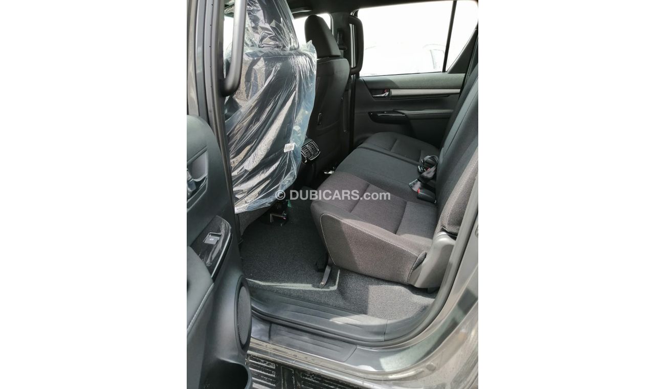 Toyota Hilux Adventure full petrol