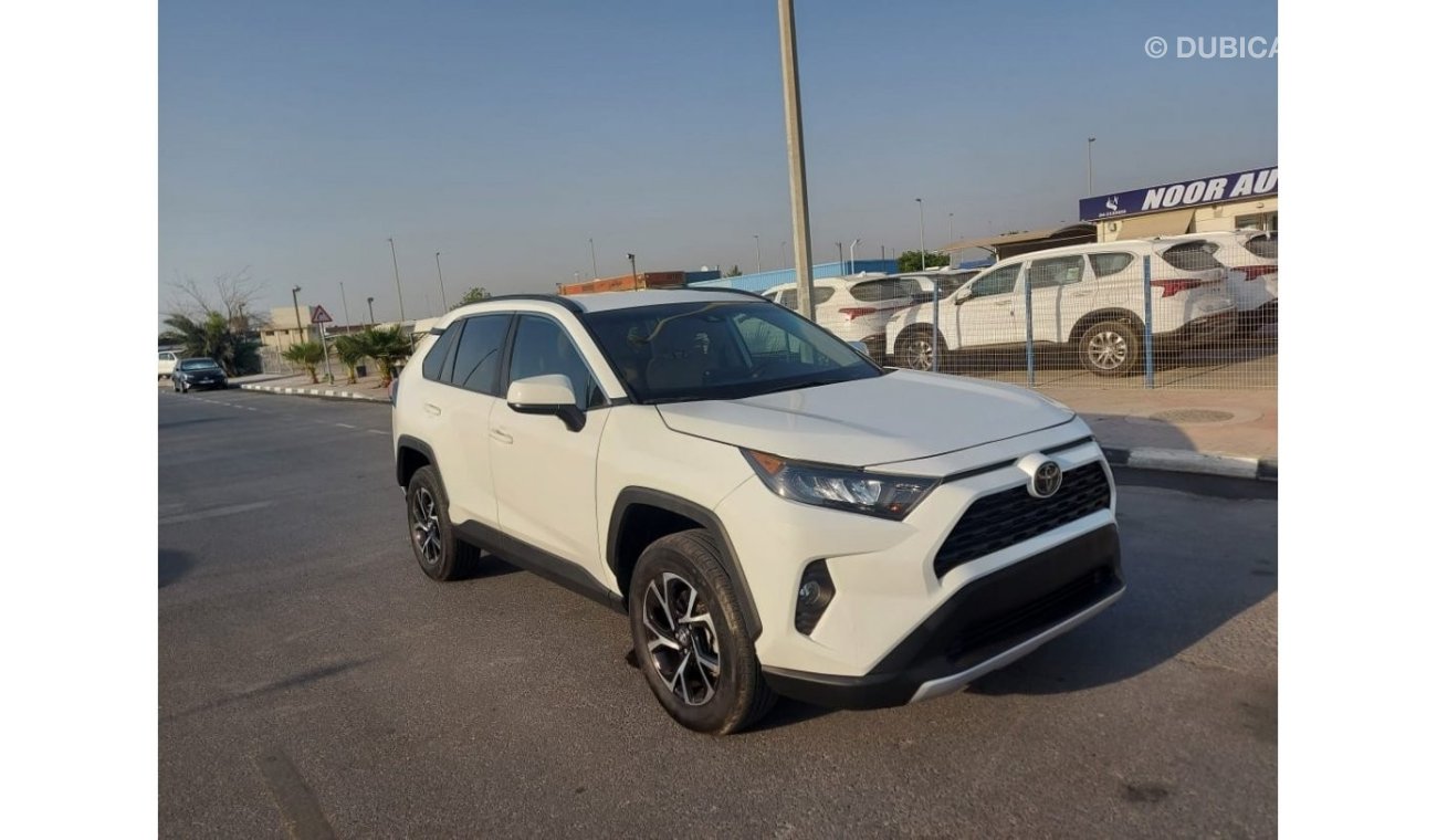 تويوتا راف ٤ TOYOTA RAV4 VERY CLEAN CAR