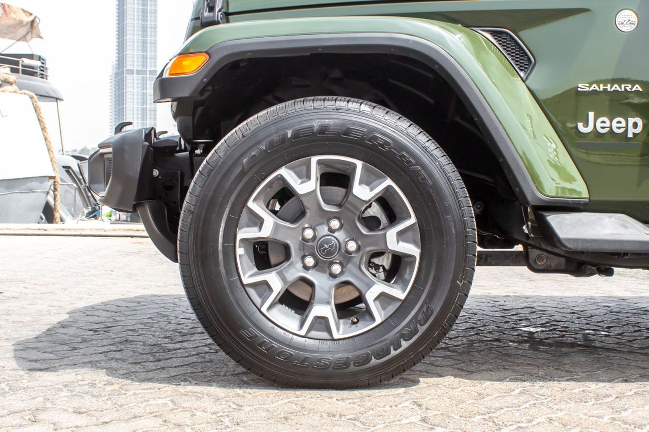 جيب رانجلر Unlimited Sahara 2.0L A/T