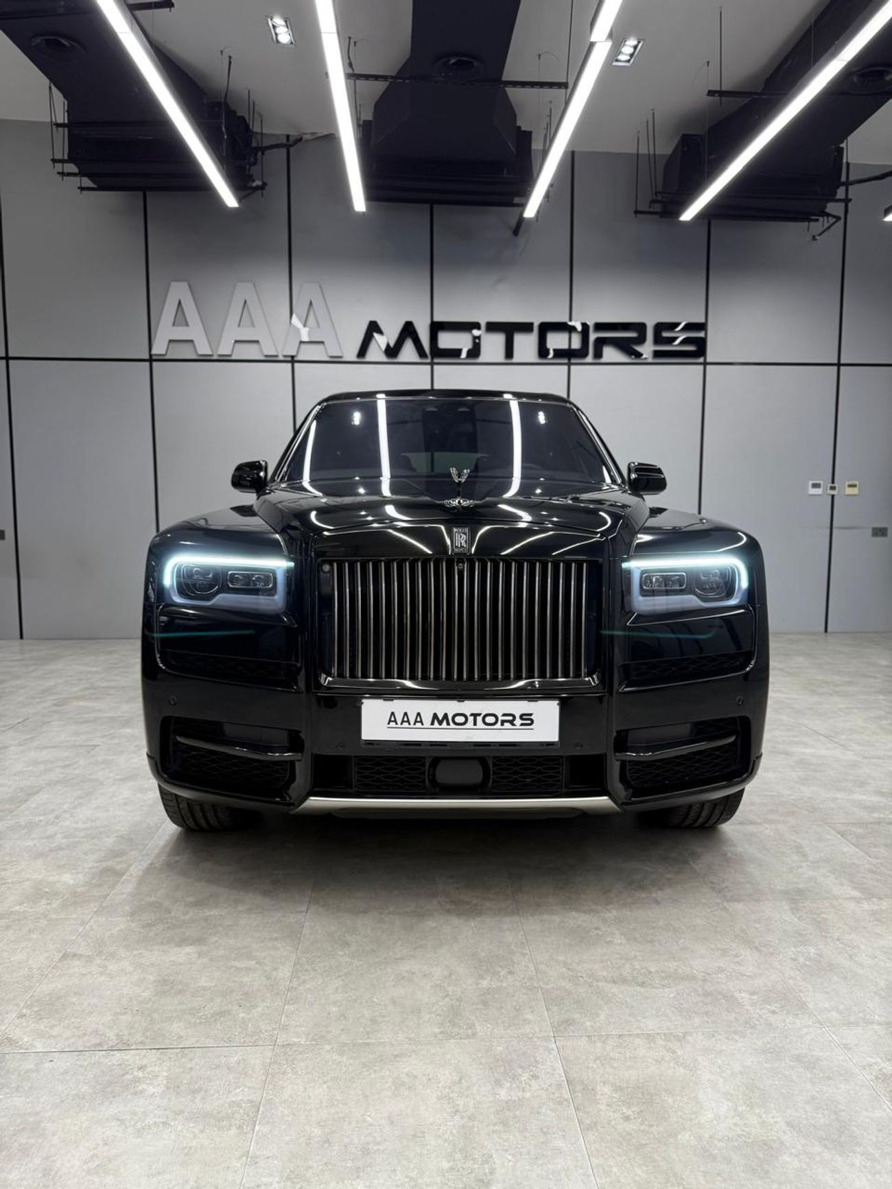 رولز رويس كولينان Black Badge | GCC Specs | Under Warranty