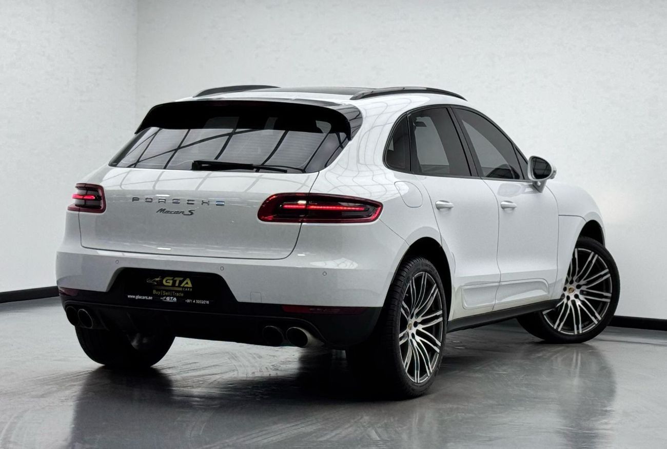 Porsche Macan S 3.0L (340 HP) 2018 Porsche Macan S, Warranty, Full Options, Excellent Condition, GCC
