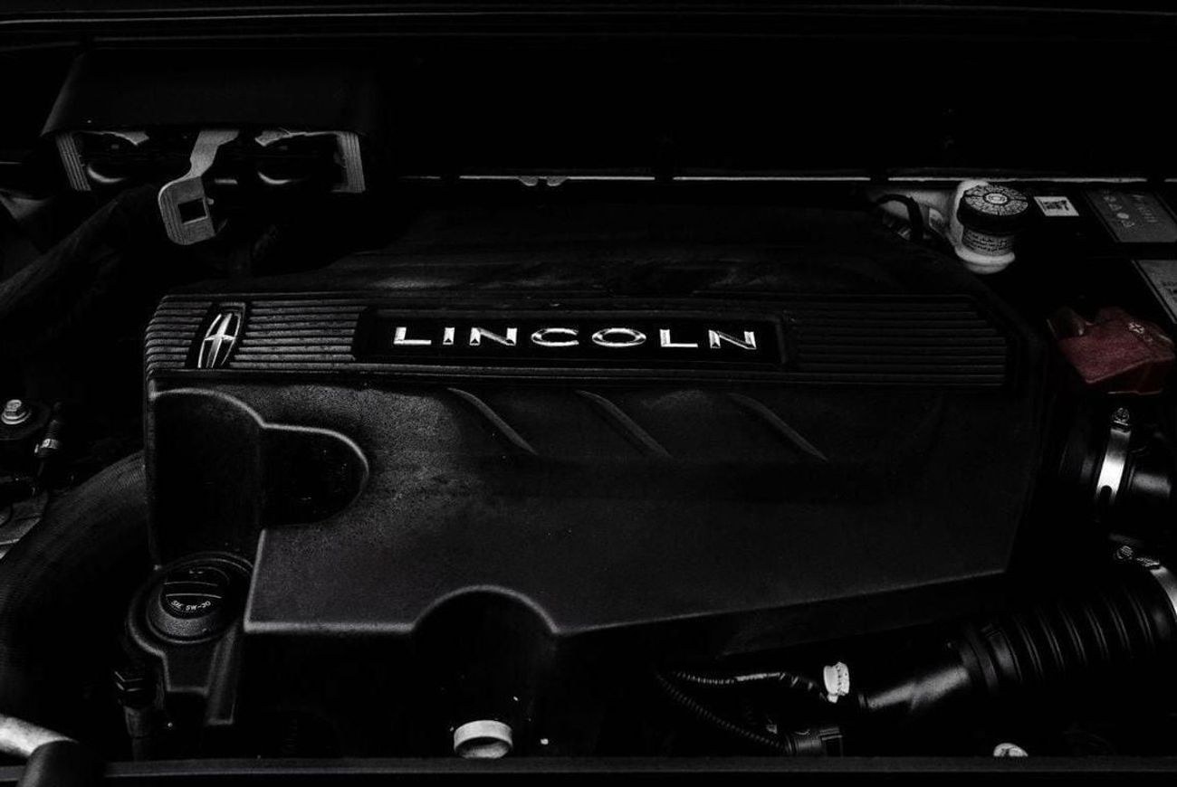 Lincoln Nautilus Reserve Top Option | 1,762 P.M | 0% Downpayment | Amazing Condition!