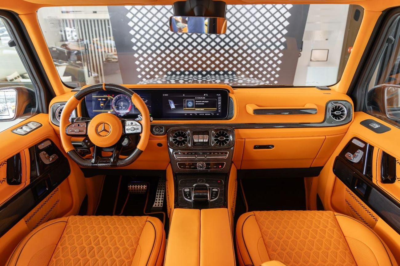 Mercedes-Benz G 63 AMG 4MATIC SUV Mercedes-Benz G-Class | G 63 AMG | Brabus Kit | Full Carbon Fiber | Gargash Auto Warranty
