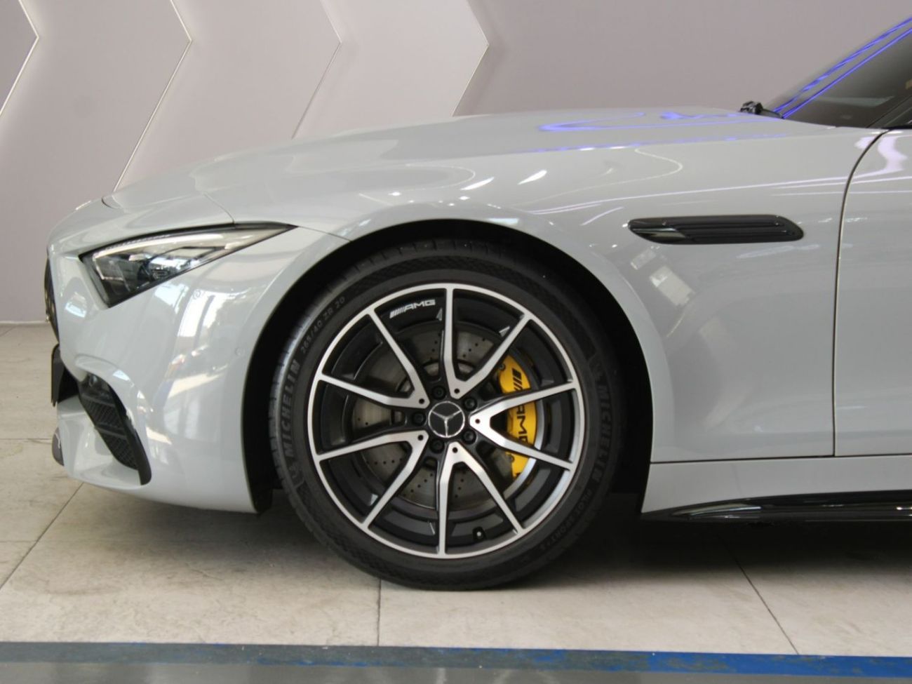 Mercedes-Benz SL 43 AMG - 2022 | Convertible