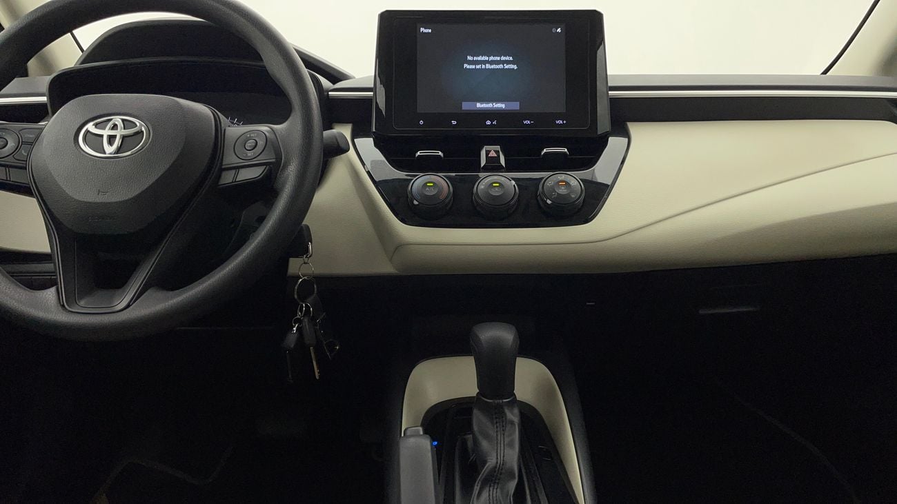 تويوتا كورولا XLI 1.6 | بدون دفعة مقدمة | اختبار القيادة في المنزل