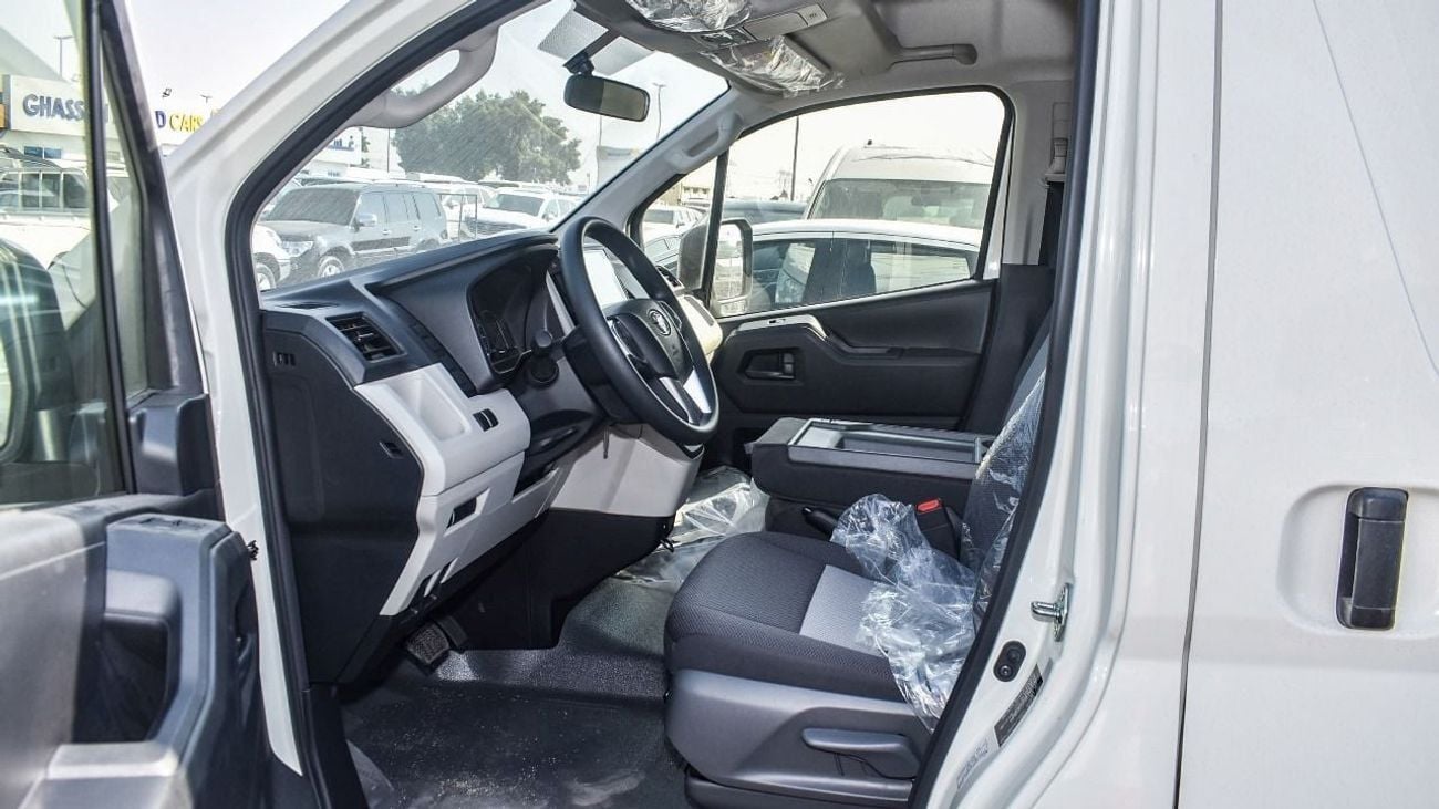 Toyota Hiace High Roof Van 3.5L