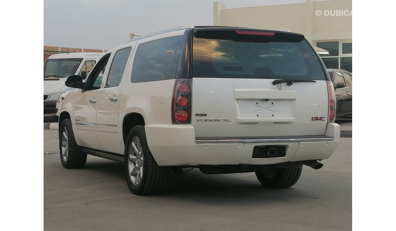 GMC Yukon GMC YOUKAN DENALI XL