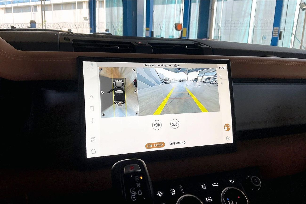 Land Rover Defender P400 90 HSE | Guaranteed Warranty | 0 Down Payment