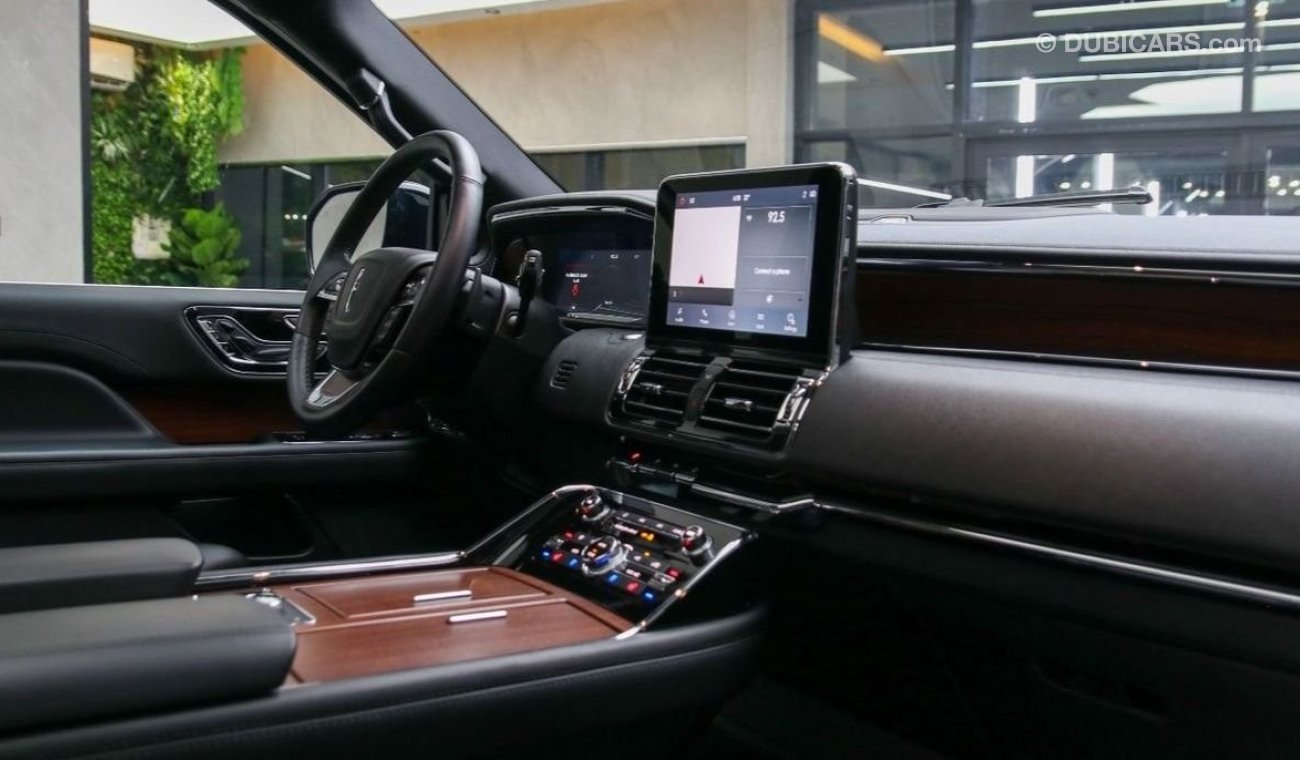 Lincoln Navigator Presidential