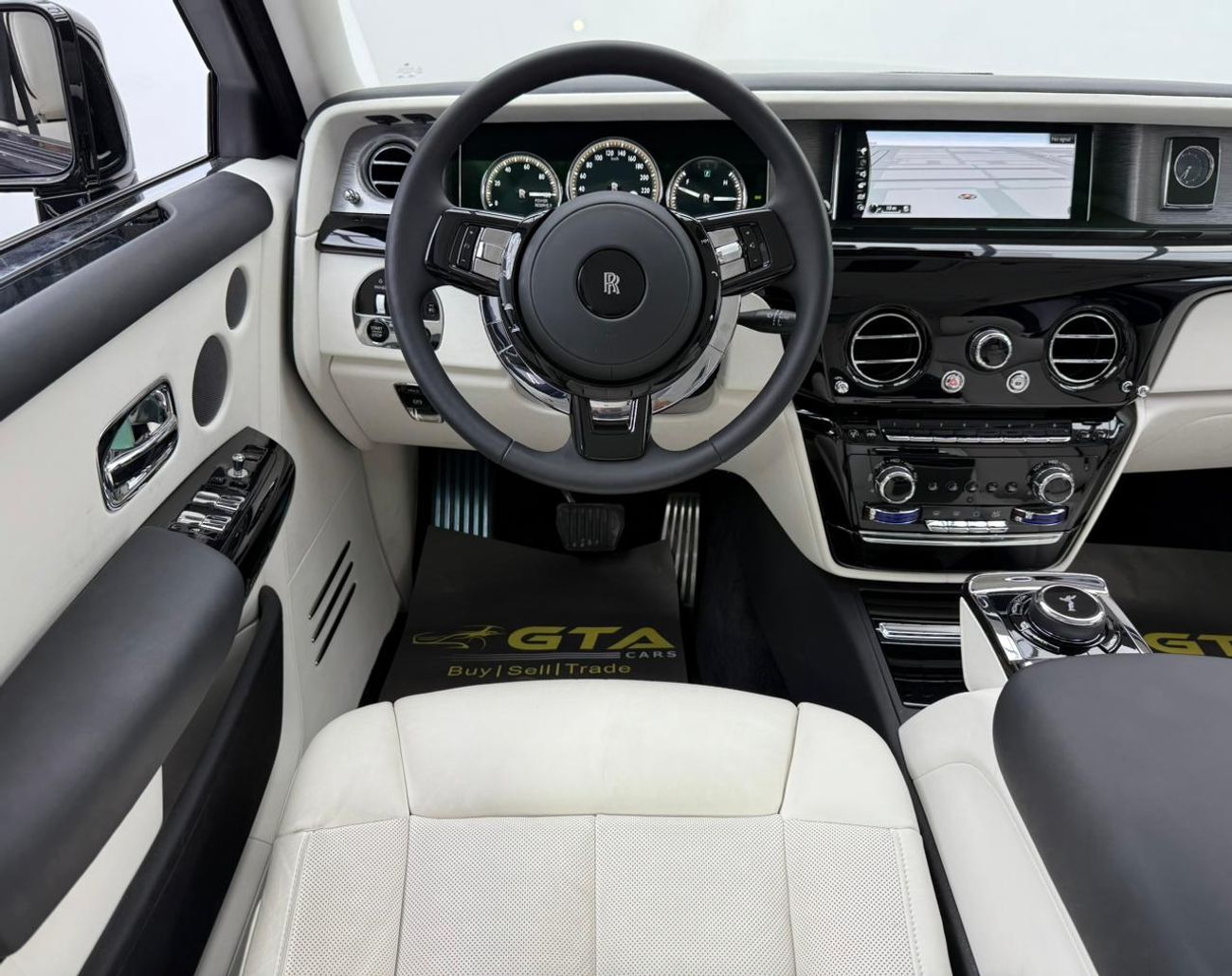 رولز رويس فانتوم 2024 Rolls Royce Phantom Series 2, Brand New, April/2028 Rolls Royce Warranty + Service Contract, GC