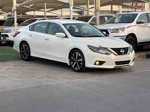 نيسان ألتيما SV