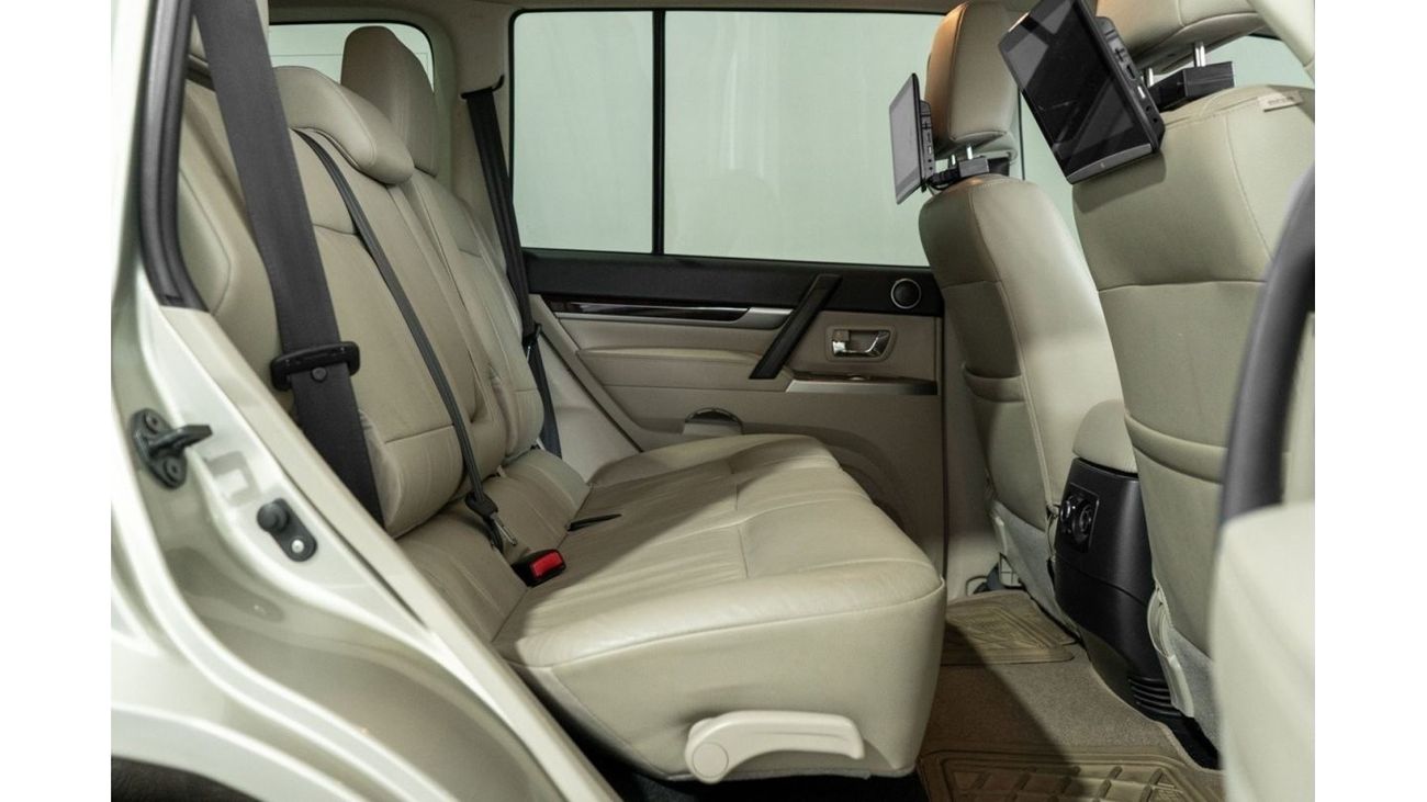 Mitsubishi Pajero 2020 Mitsubishi Pajero 3.8L GLS / Full Mitsubishi Service History