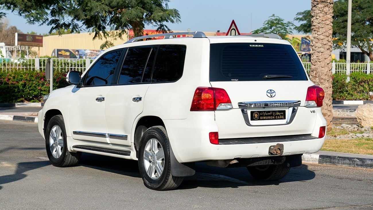 تويوتا لاند كروزر EXR V6 2014!! GCC SPECS!! WELL MAINTAINED