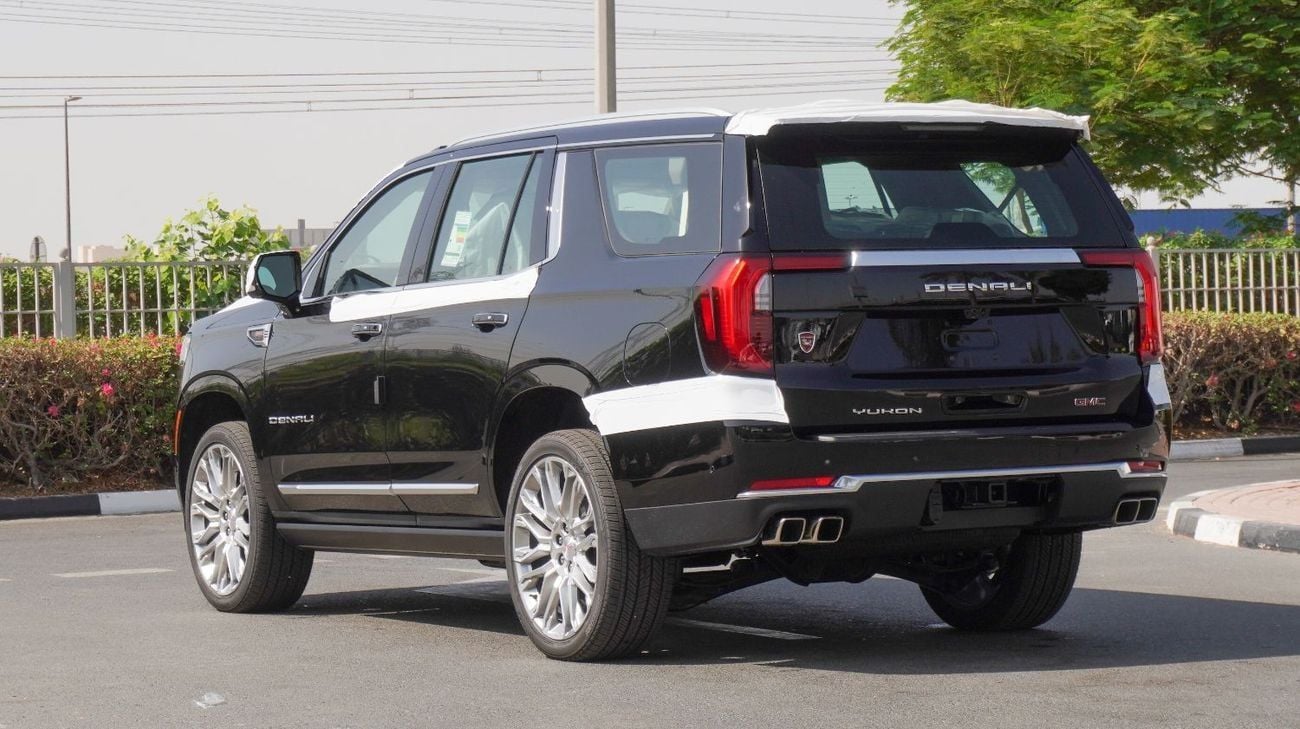 GMC Yukon 6.2 V8 Denali (AWD) GMC Yukon 4WD Denali with 24 inch Wheel - 2025 (Export)