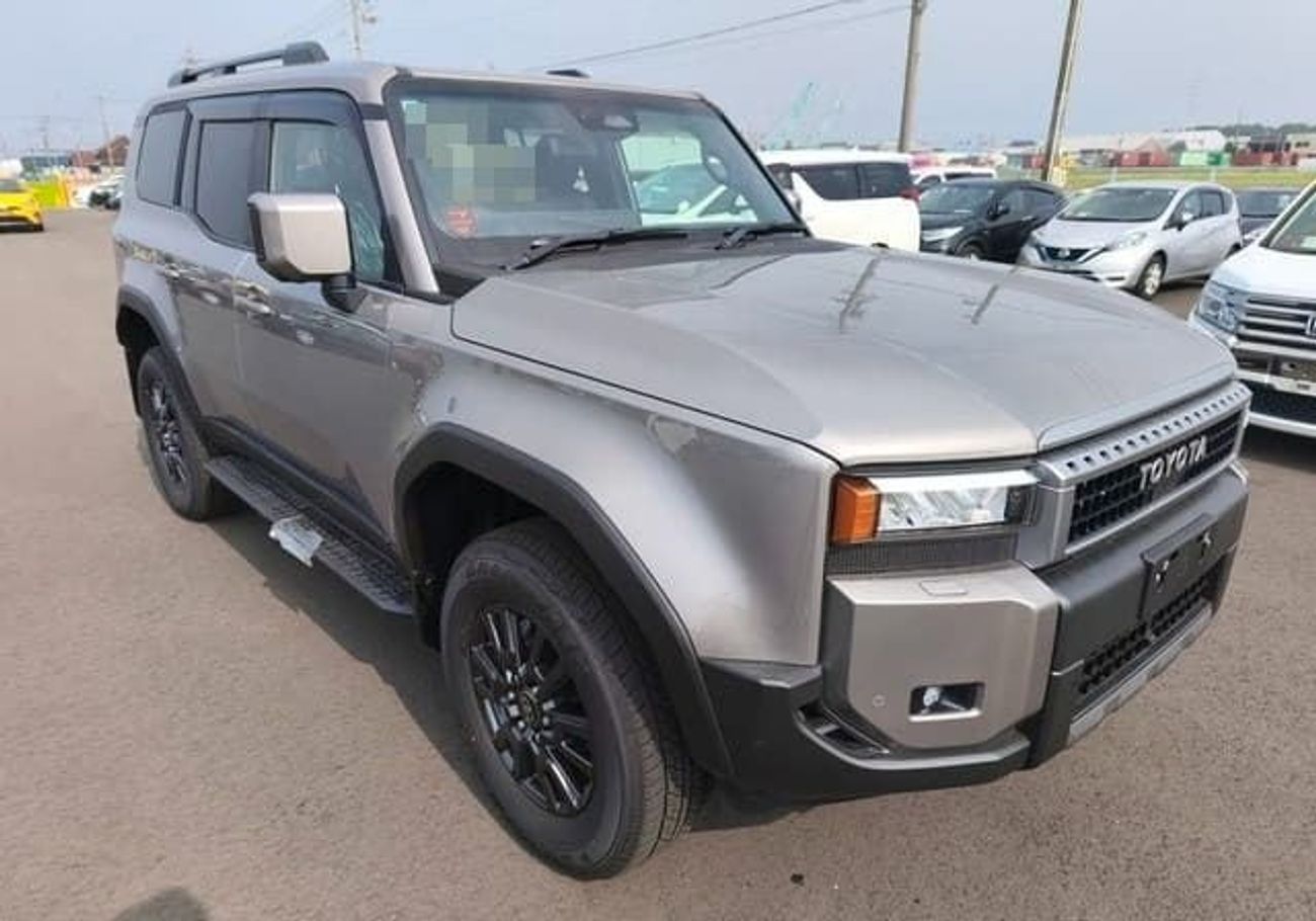 تويوتا لاند كروزر TOYOTA LAND CRUISER SUV RHD 2025 MODEL 2.6 L PETROL AUTOMATIC(PM21726)