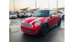 Mini Cooper Mini copper model 2013 GCC car prefect condition full option low mileage no need any maintenance