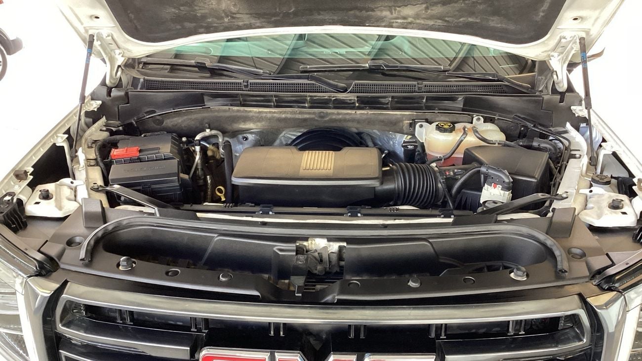 GMC Yukon AT4 | Guaranteed Warranty | 0 Down Payment
