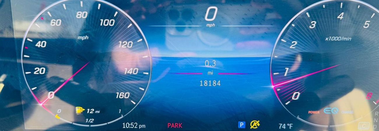 Mercedes Benz C300 STD (NON GCC)