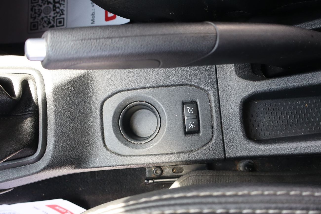 Renault Duster LE 1.6L