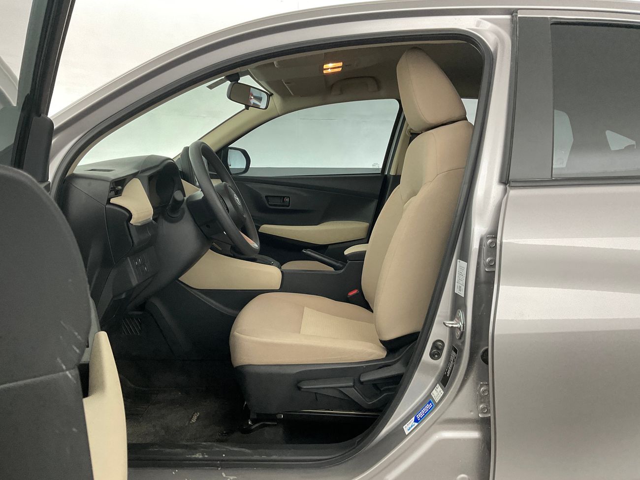 تويوتا يارس E | National Day Celebration | شامل الضمان | 0 ﺪﻔﻋﺓ ﺃﻮﻟﻯ