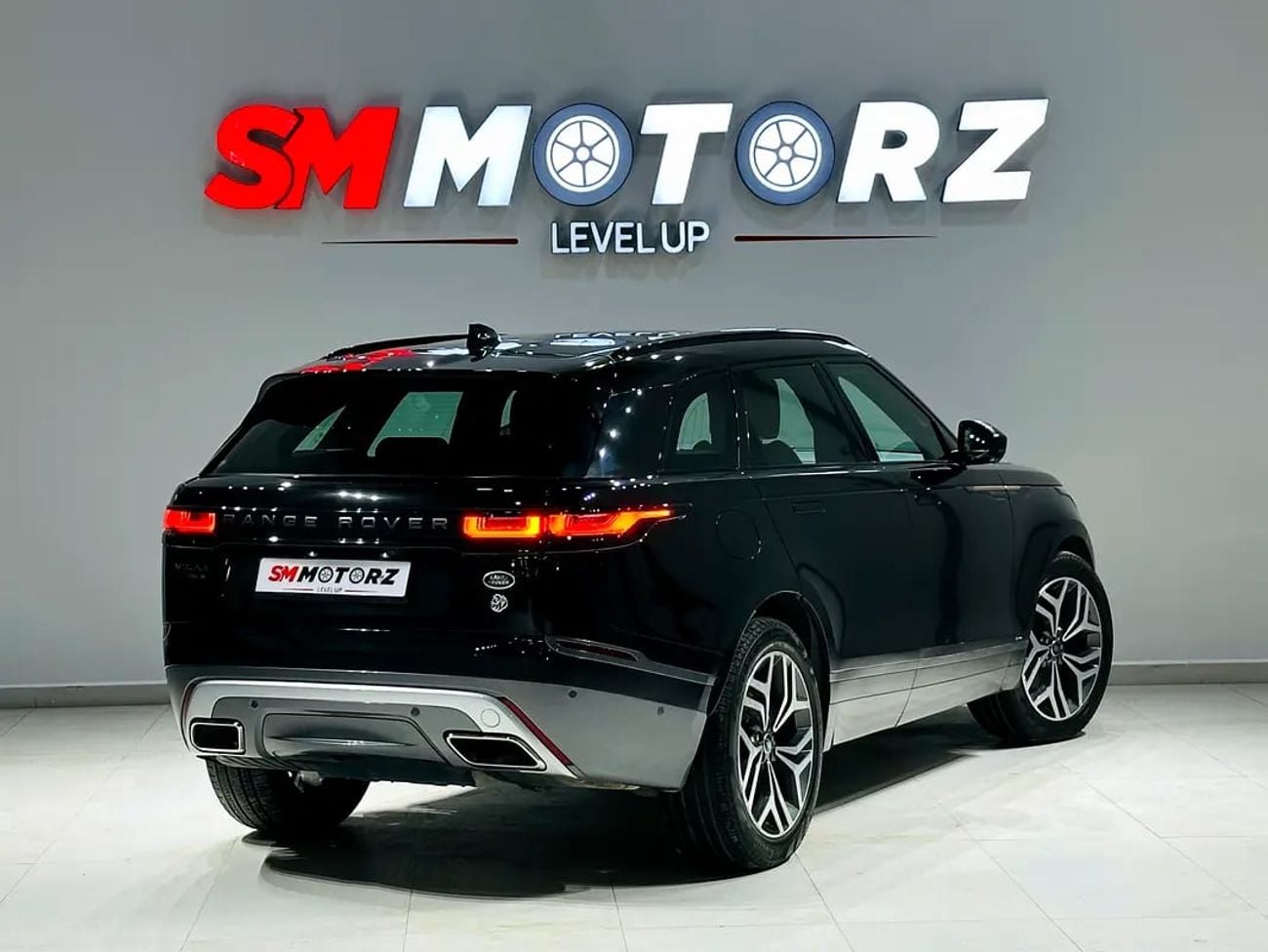 Land Rover Range Rover Velar P250 R-Dynamic HSE 2.0L