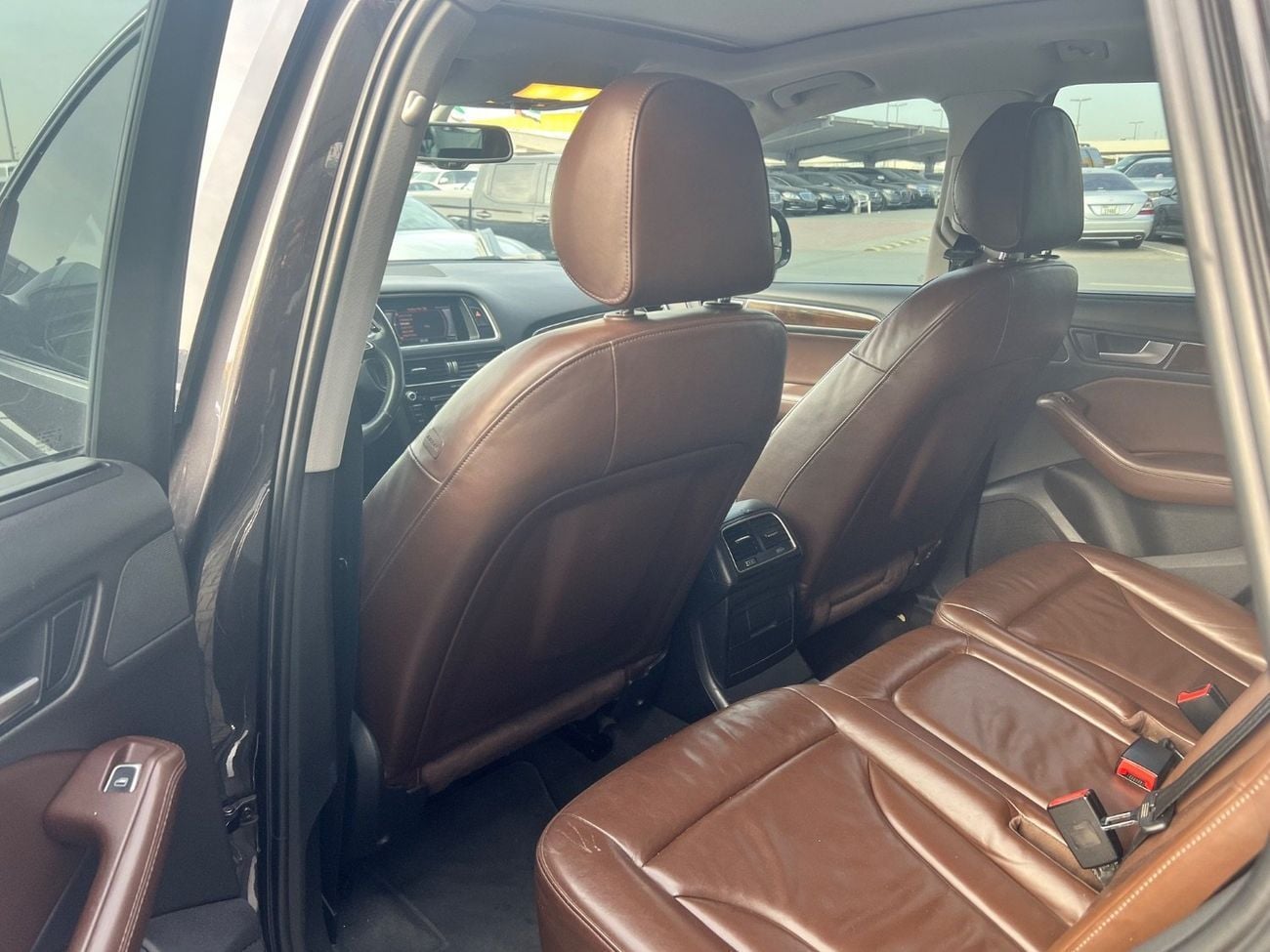 أودي Q5 40 TFSI S-Line 2.0L