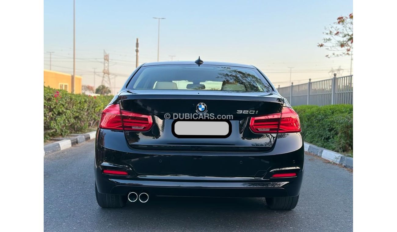 Used BMW 320i Executive GCC (Black Sedan) 2017 for sale in Dubai - 652274