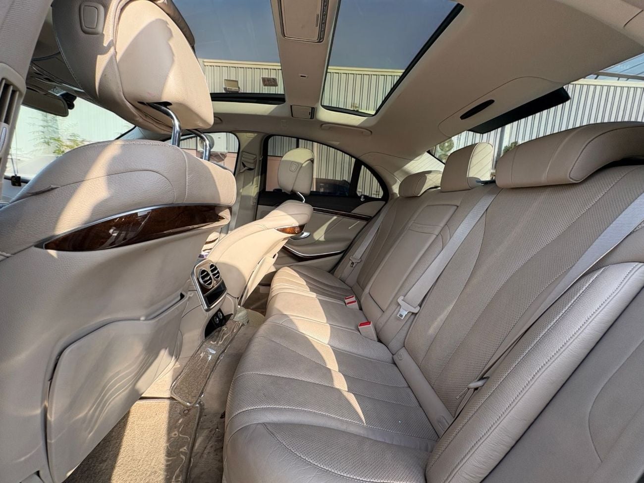 Mercedes-Benz S 400 Std 3.5L AED 2,720 P.M | 0% DOWN PAYMENT | MERCEDES-BENZ S400 HYBRID | 3.5L V6 | 2016