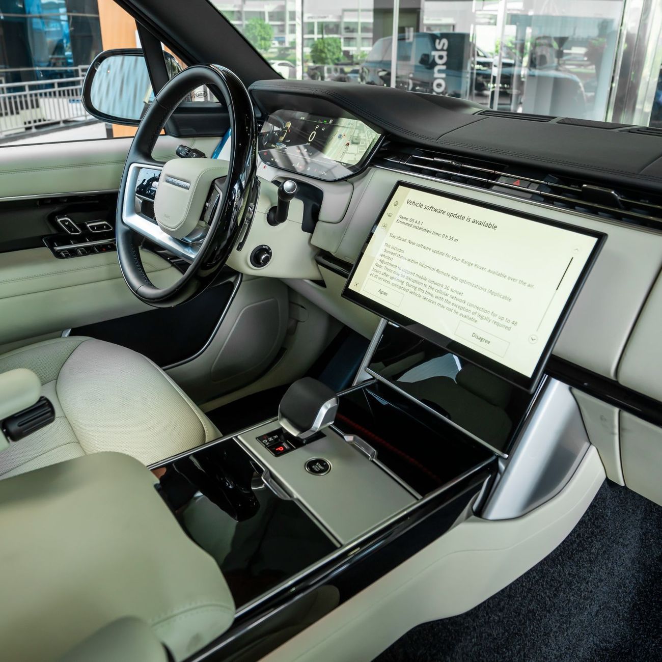 Land Rover Range Rover HSE P400 3.0L 2025 RANGER ROVER VOUGE V6 HSE BRAND NEW GCC WITH 5 YEARS WARRANTY