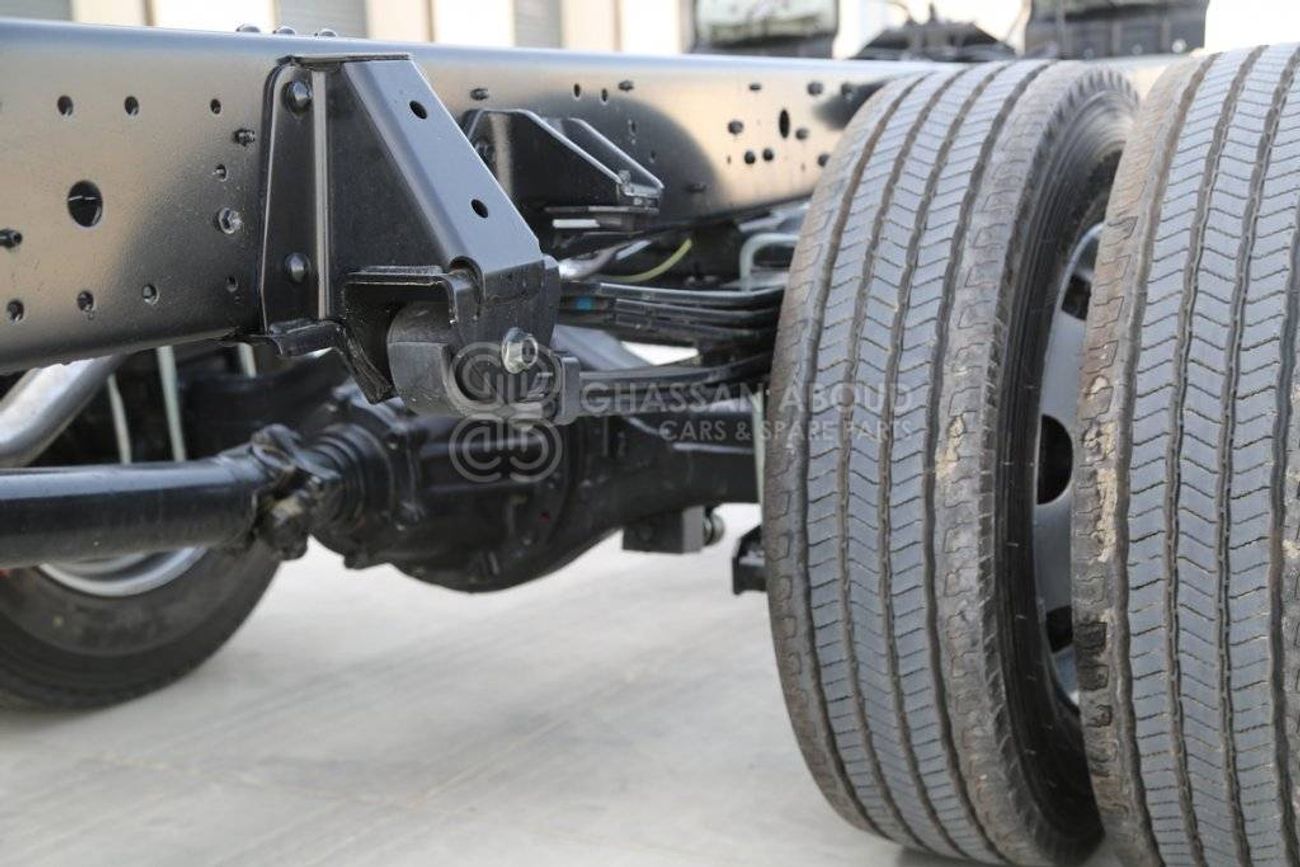 هينو 300 714 Chassis, 4.2 Tons (Approx.), Single cabin with TURBO, ABS and AIR BAG MY23 300 Series Diesel