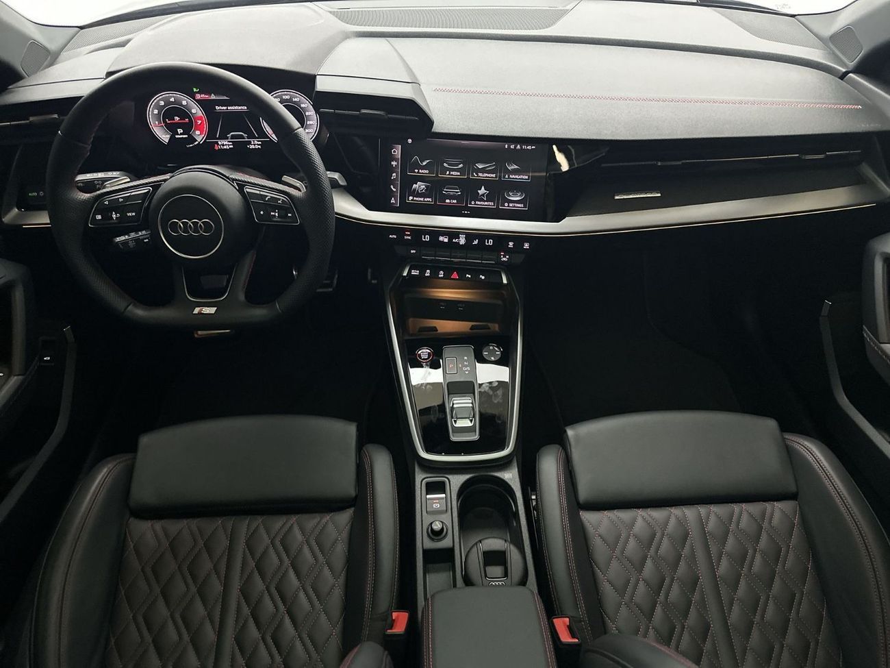 Audi S3 TFSI quattro 2.0L Sedan 2.0 quat 290hp High (Ref# 05940)