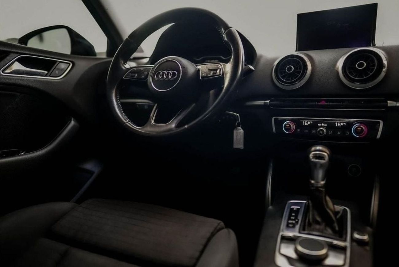 Audi A3 30 TFSI 1.0L