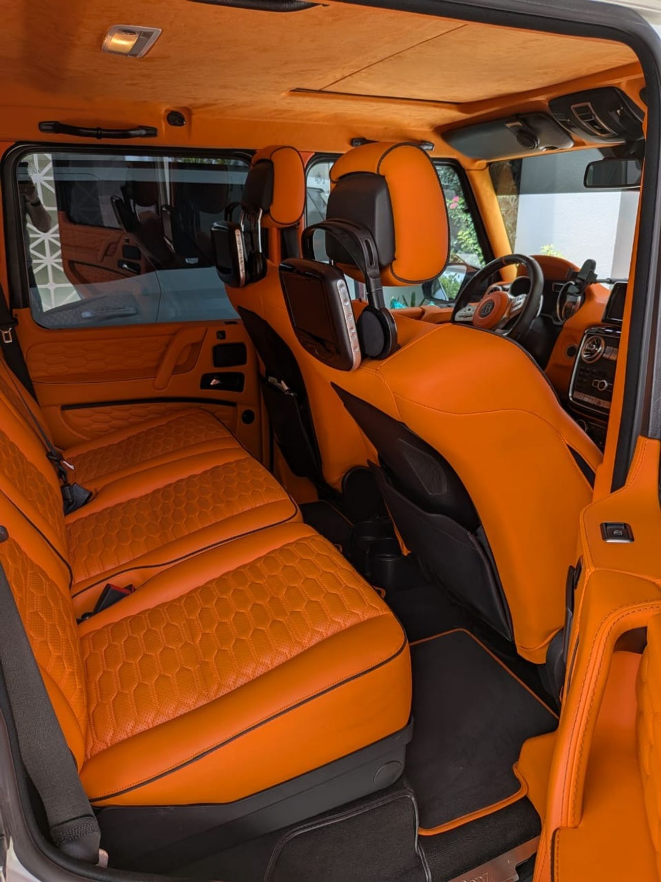 مرسيدس بنز G 500 Mercedes G Class (G500) modified to latest G63 exterior.