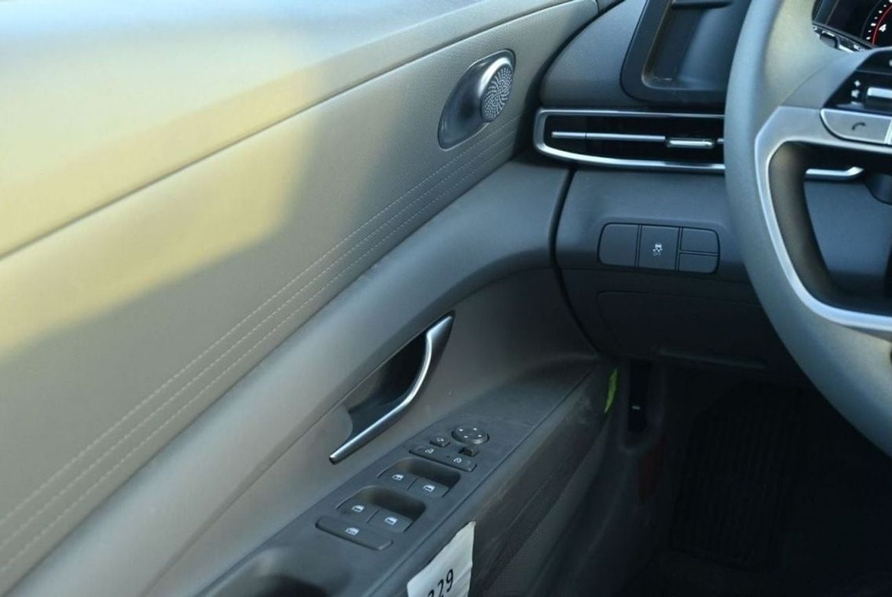 هيونداي إلانترا Hyundai Elantra 1.6L Petrol, Model 2023, Color Red