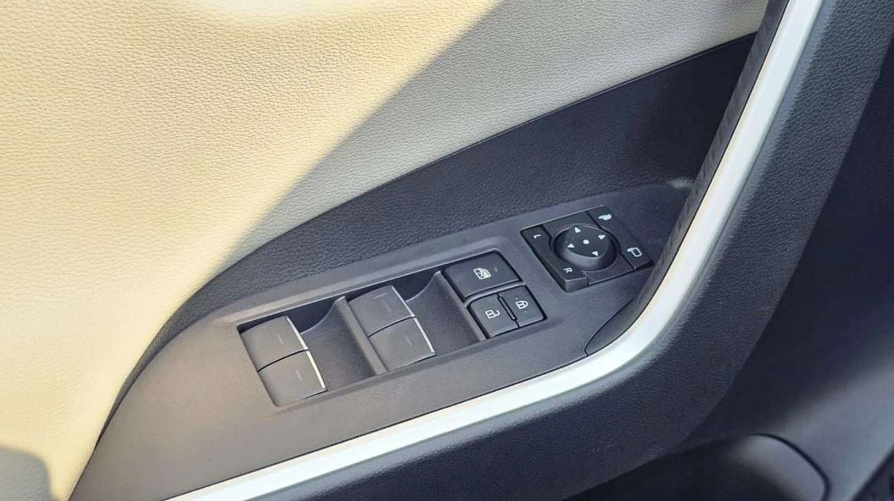 تويوتا راف ٤ RAV4 2.5L Adventure