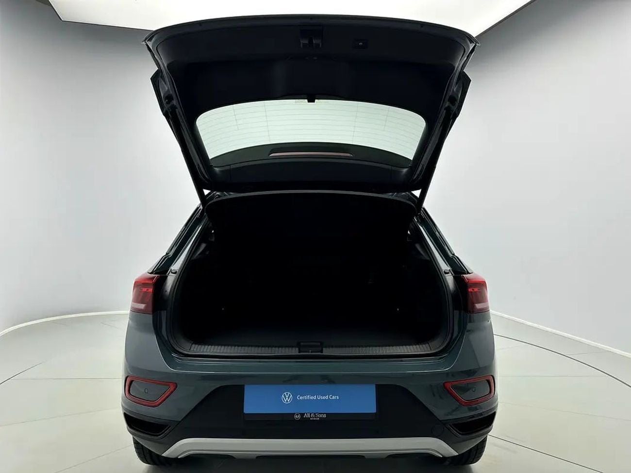 فولكس واجن T ROC Style without Sunroof