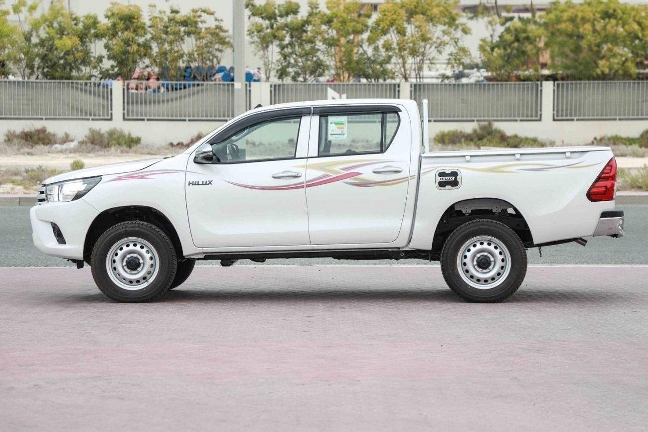 Toyota Hilux LOW 2.4 - PLATINUM WHITE PEARL inside MAROON | Export Only