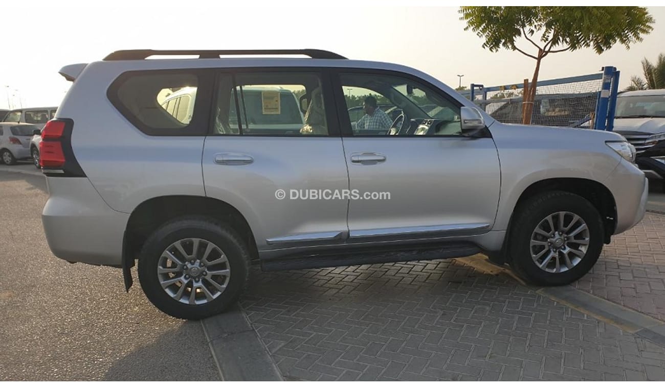 تويوتا برادو 2.7L 4WD - PETROL