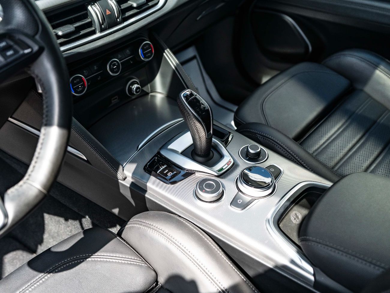 Alfa Romeo Stelvio Veloce 2.0L