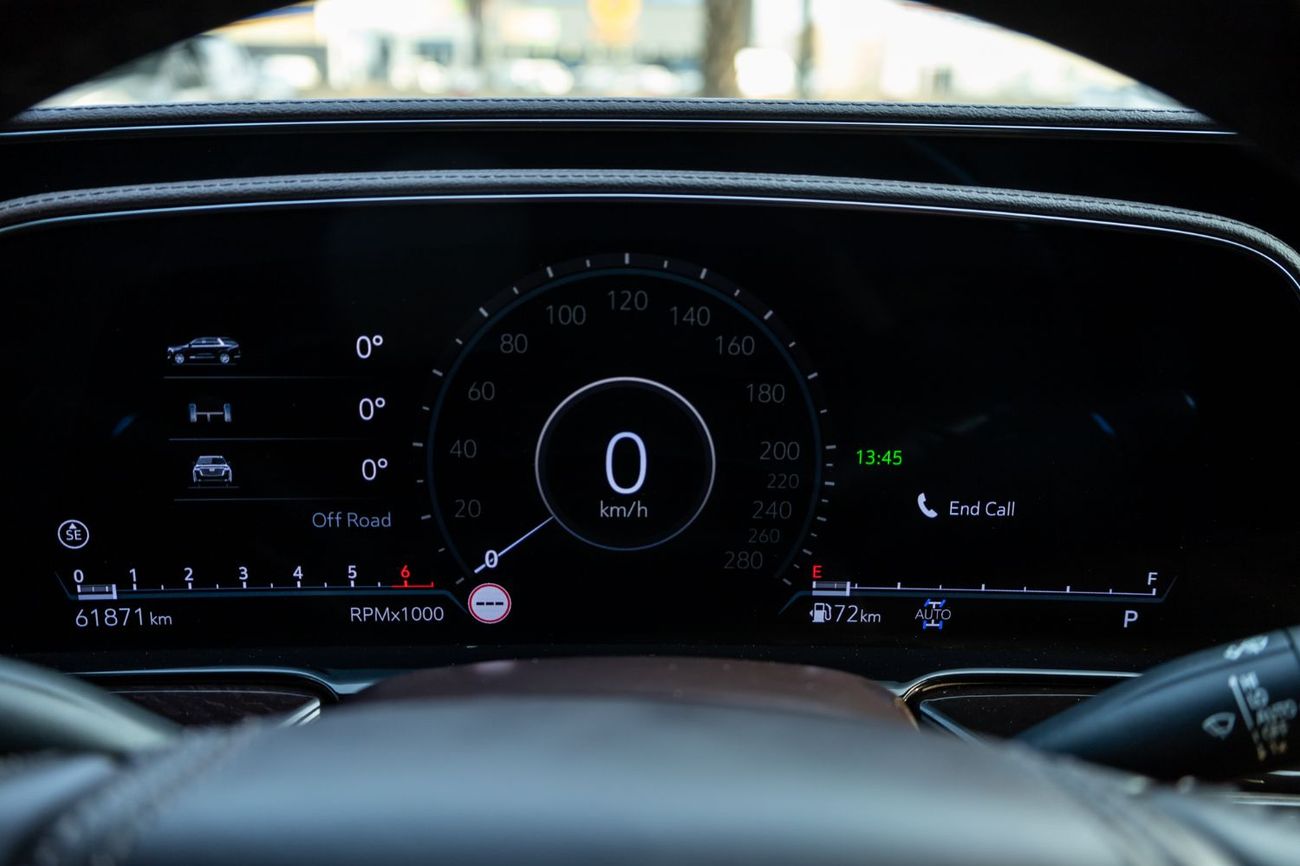 Cadillac Escalade Sport Platinum 6.2L 4WD