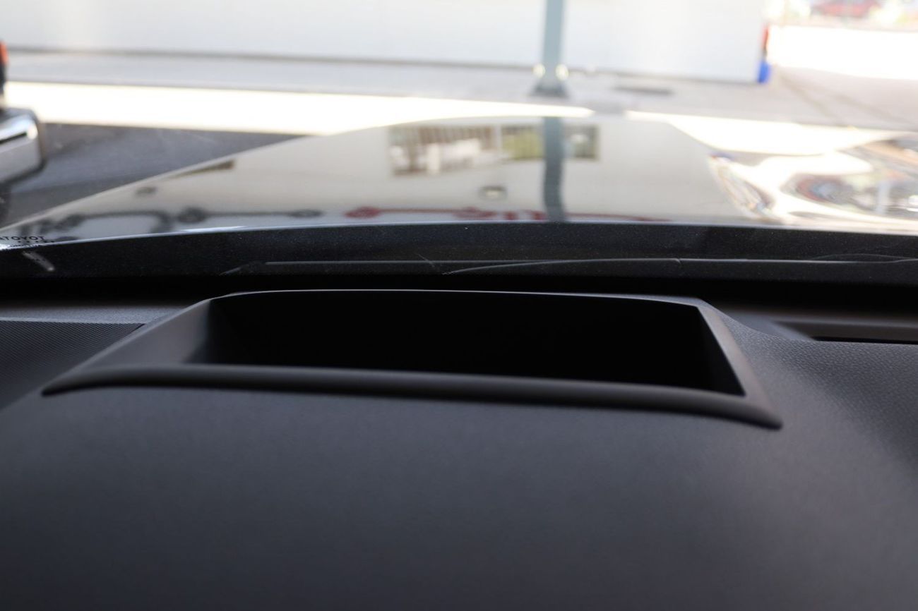 Toyota Land Cruiser VXR 3,3 TWIN TURBO DIESEL **EXPORT ONLY**التصدير فقط خارج الخليج***