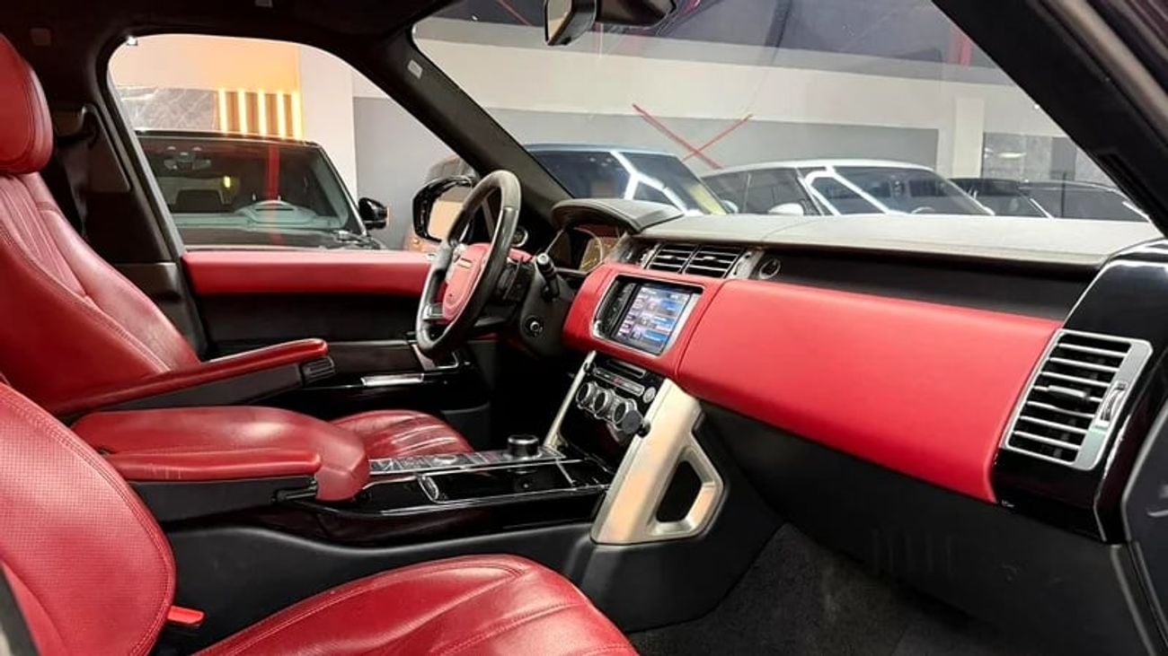 Land Rover Range Rover VOUGE HSE V8 FACELIFT RED INTERIOR WARRANTY AVAILABLE