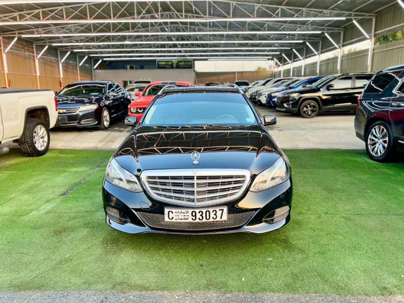 مرسيدس بنز E200 AMG E200 dissel engine clean title warranty one year