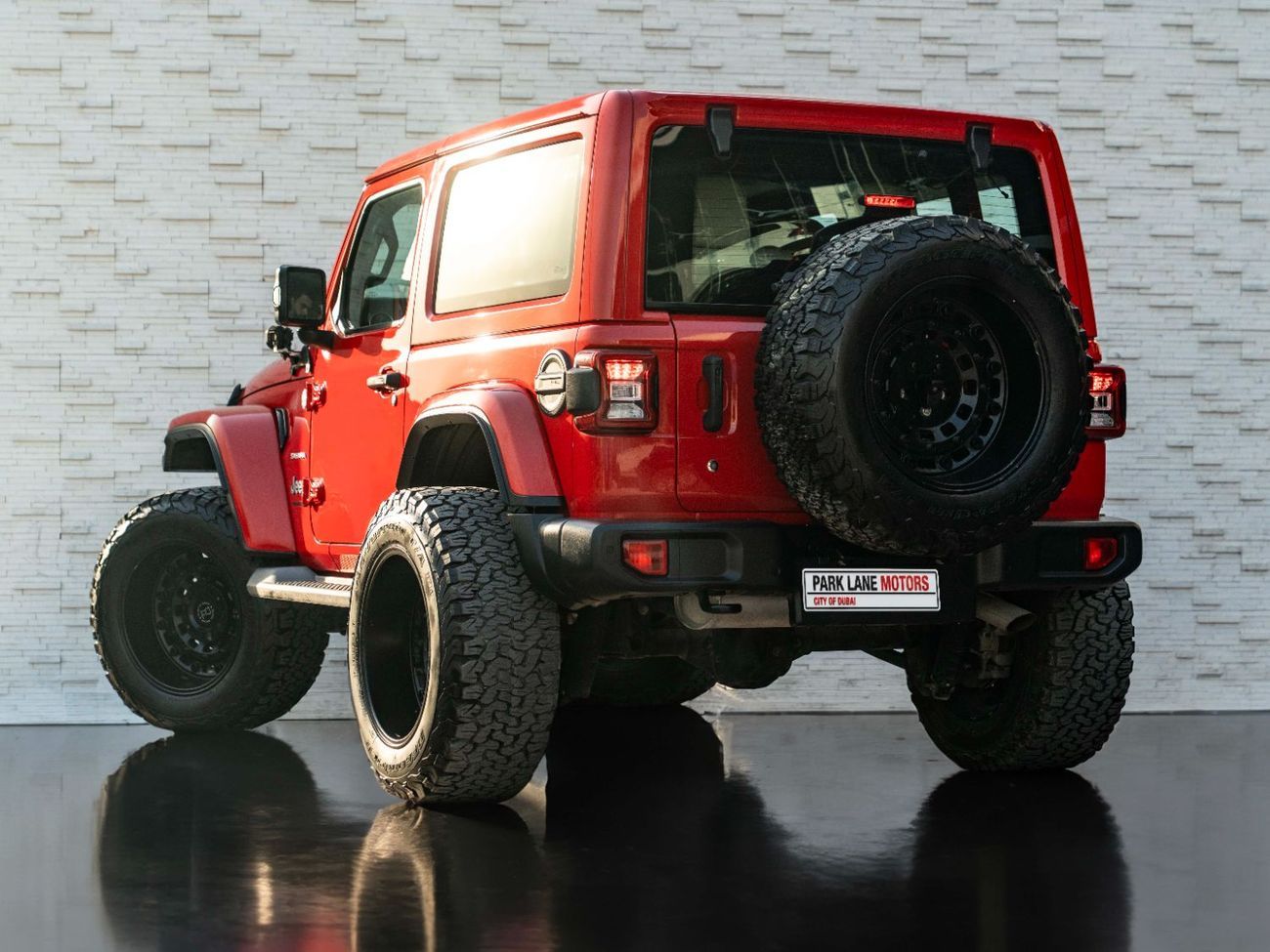 Jeep Wrangler Sahara 3.6L A/T (5 Seater)